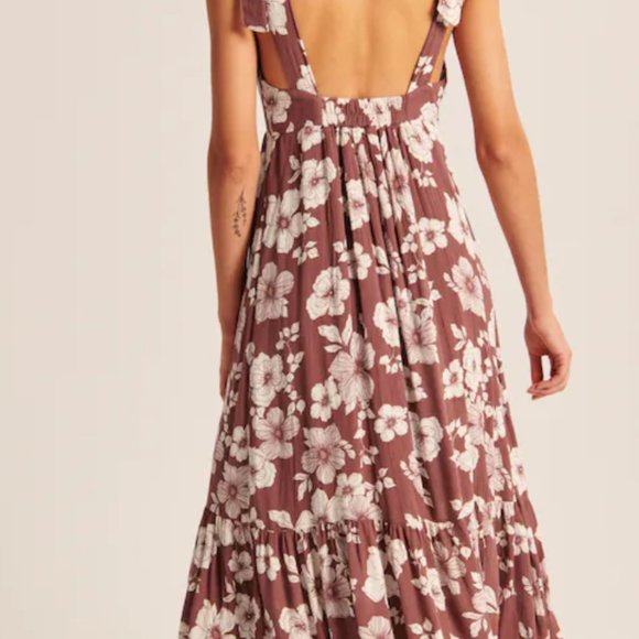 Abercrombie Tie Strap Maxi - Size M, New With Tags - Picture 3 of 3